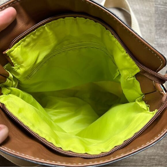 Lily Bloom Floral Handbag - Picture 7 of 9